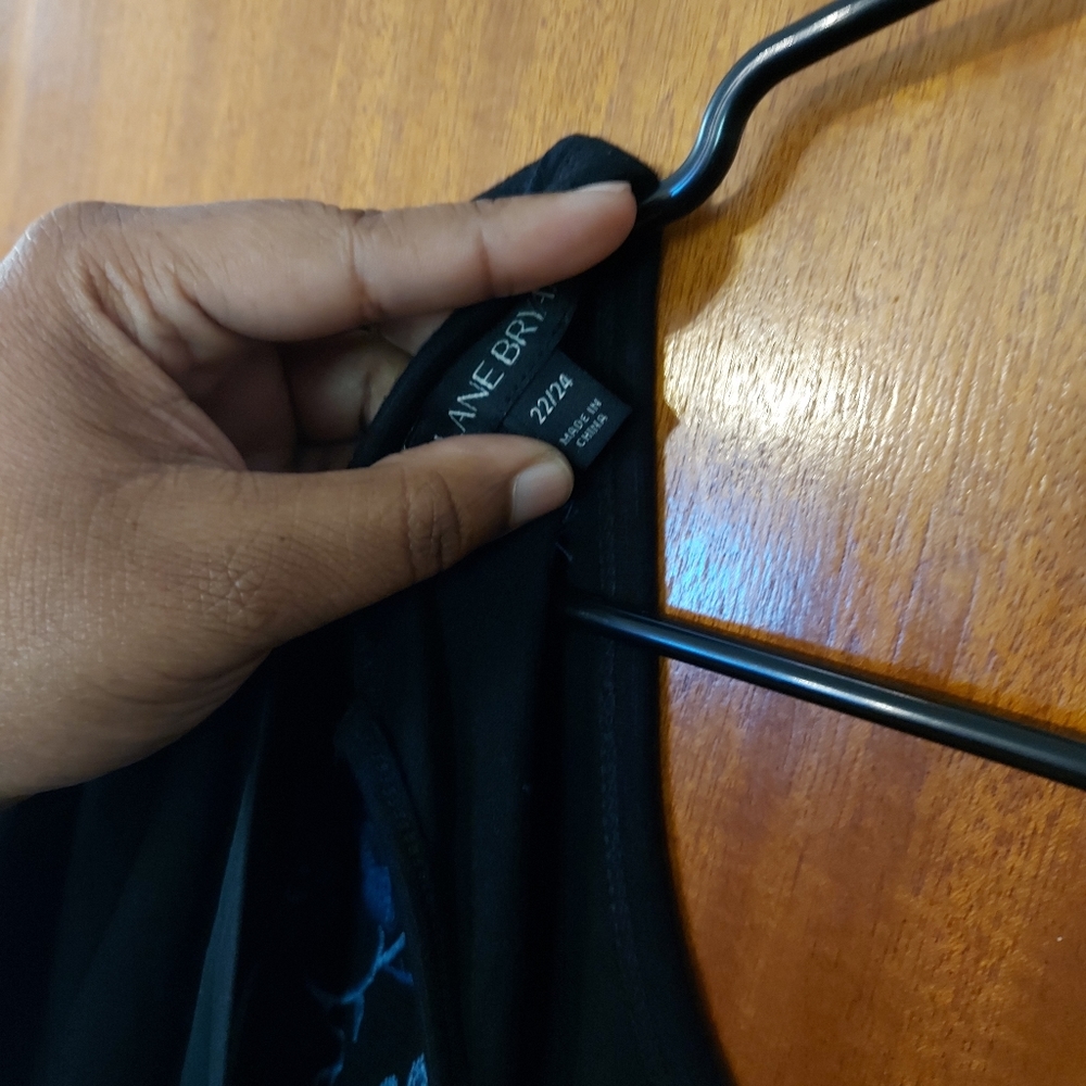 Sexy back tie shirt - Picture 3 of 3